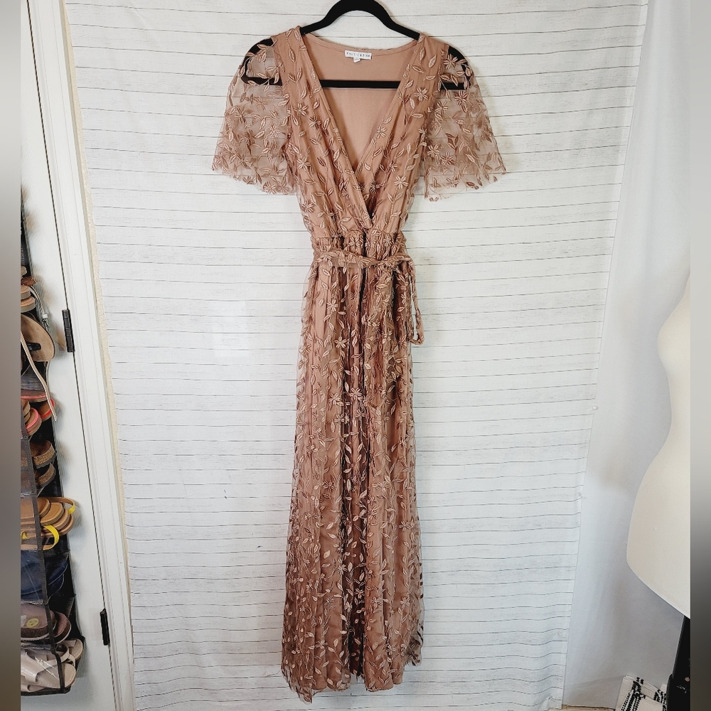 BALTIC BORN Marseille Embossed Maxi Dress in Nude Rose, sz XS